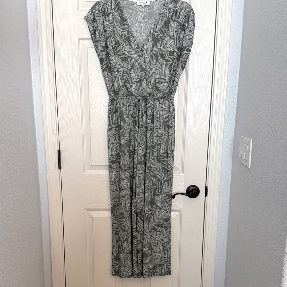 Gilli Leaf Pattern Jumpsuit